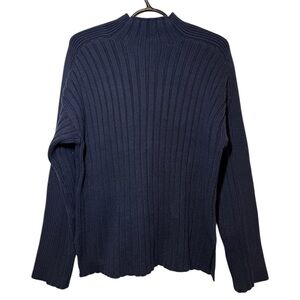 NWT Abercrombie & Fitch Women's Dark Blue Ribbed Sweater size M